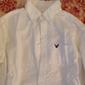American Eagle shirt